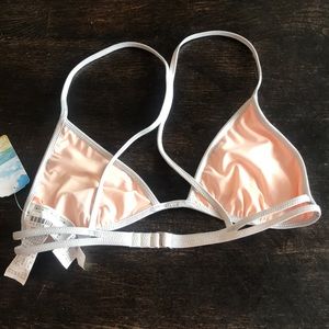 Forever 21 Swim - New forever 21 bikini top triangle M Forever 21 Swim - New forever 21 bikini top triangle M